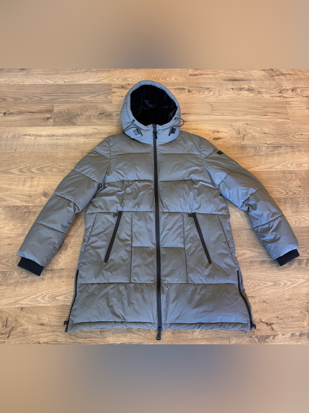 DKNY Jeans Women’s Full Zip Puffer Parka Jacket XL Gray Black Hood Winter